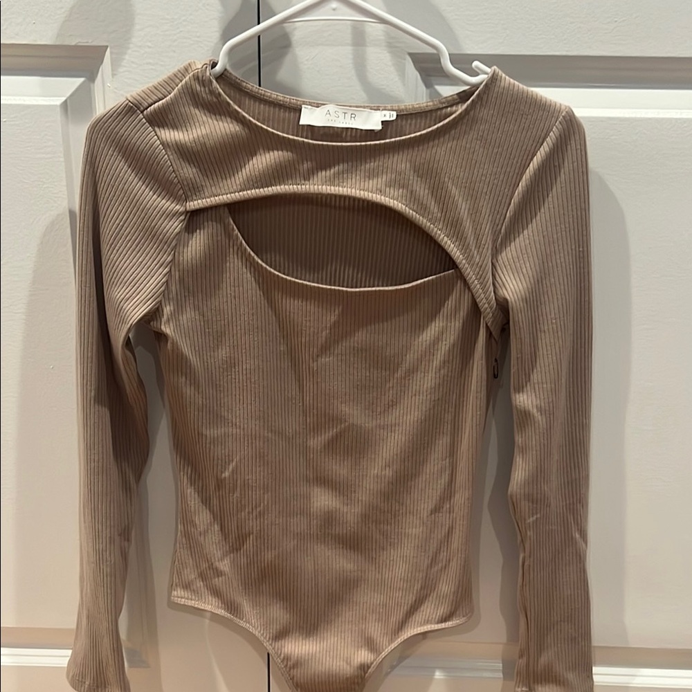 Astr Tan Ribbed Long Sleeve Bodysuit